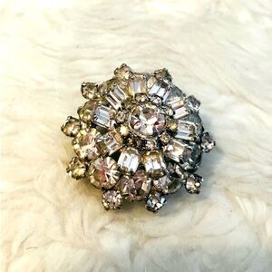 Weiss Vintage Crystal Rhinestone Silver Tone Brooch